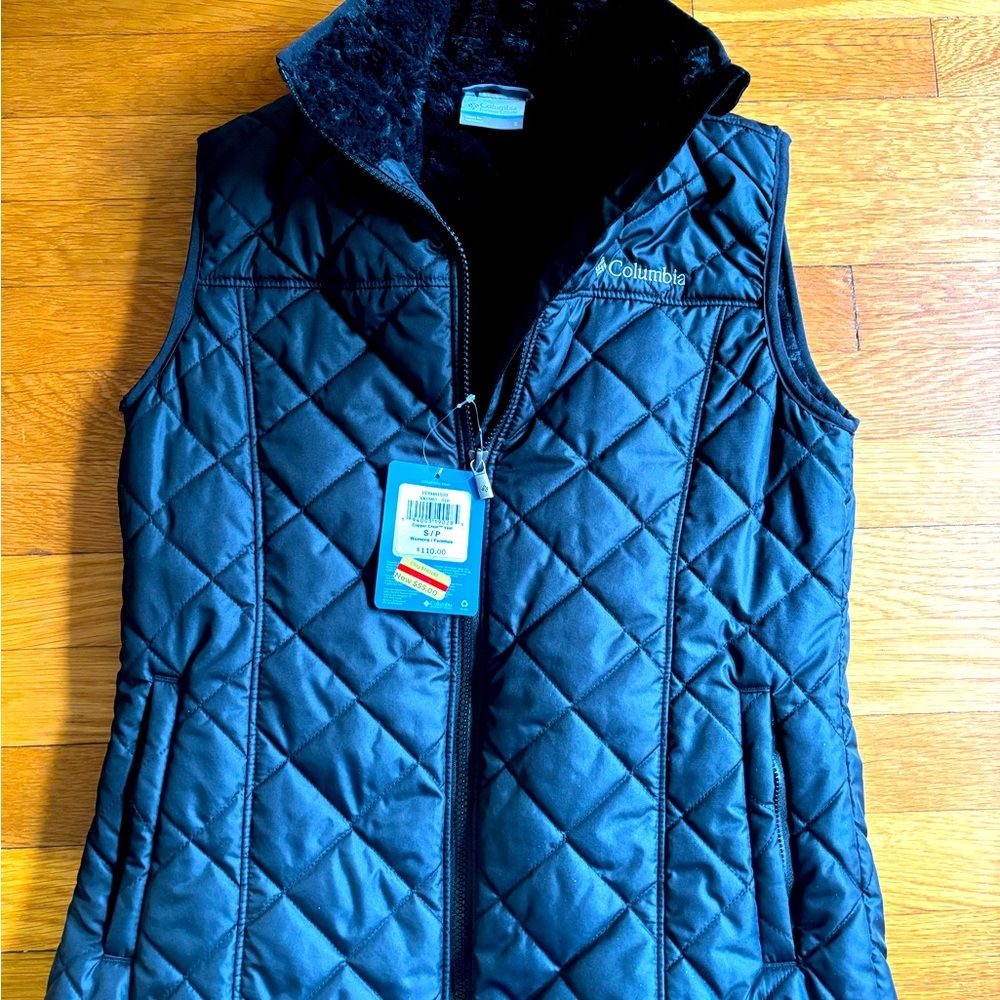 NWT COLUMBIA VEST